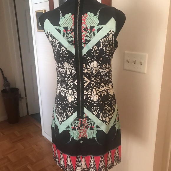 KENNETH COLE DRESS! - Picture 2 of 4